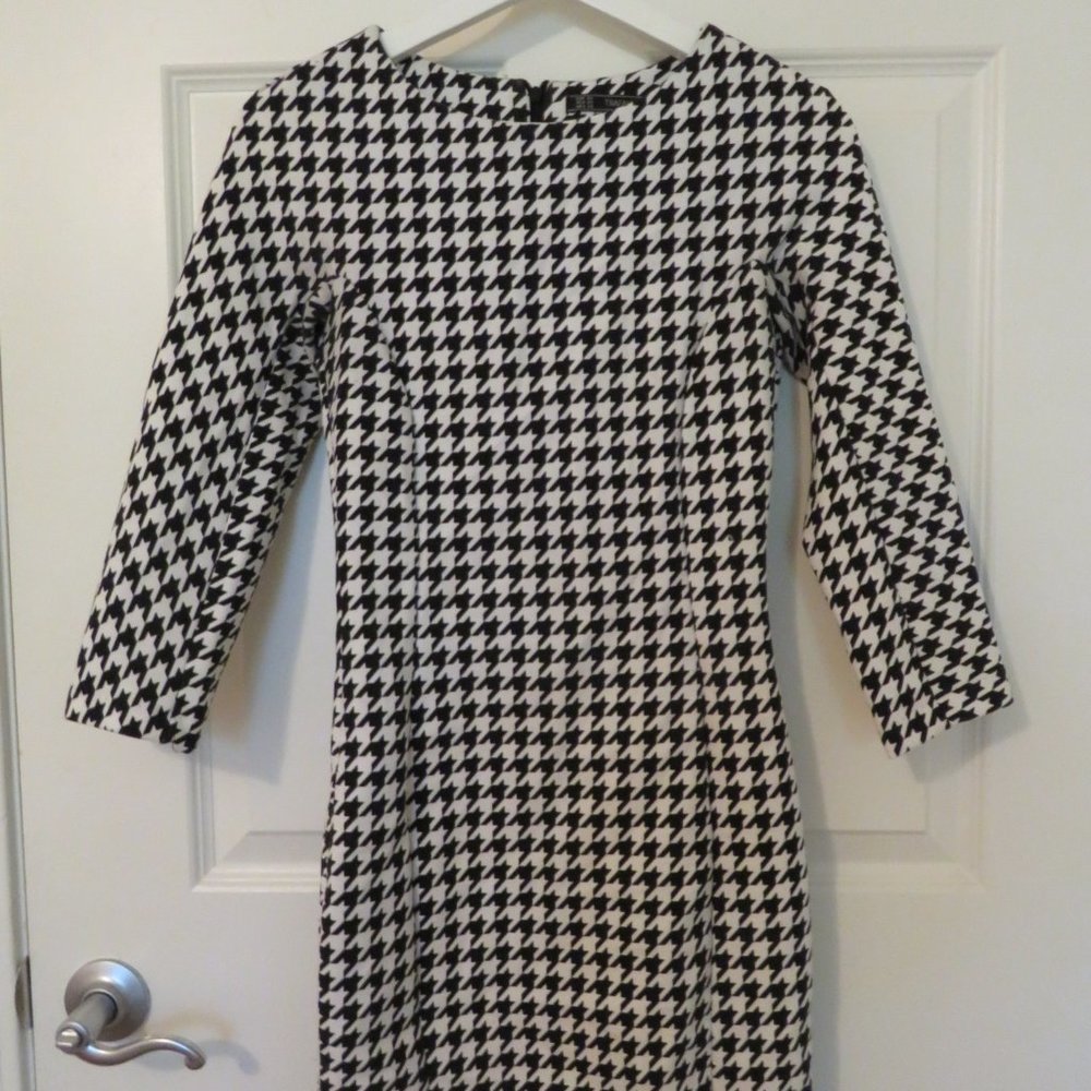 Zara Women's Geometric Print Bodycon Dress Size XS